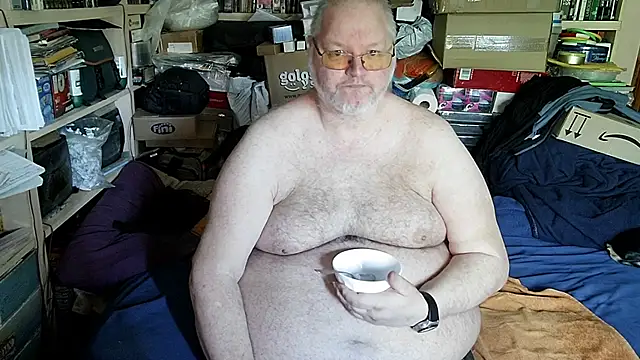 hadeszeuss2 (M mature) - #beardy #big #big-balls #hairy #hd #masturbation #mature #redheads #small-audience #small-cock #spanish #spanish-speaking #straight #uncut #white