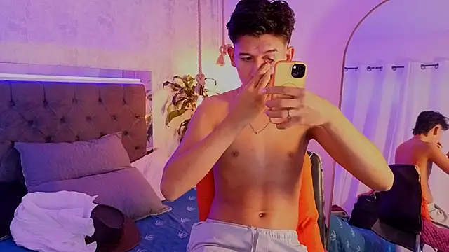 dave_eliot live cam on StripChat