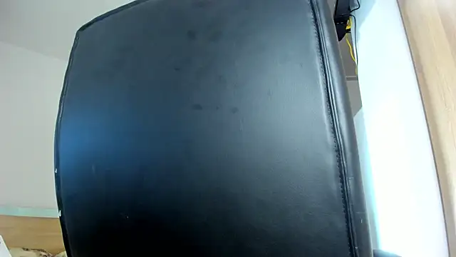 Findom_guy webcam