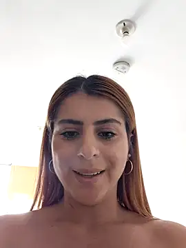 Nahiajhonson_