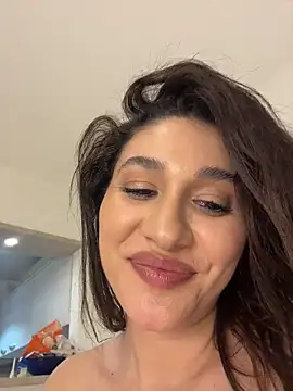 IrisBlues live cam on StripChat