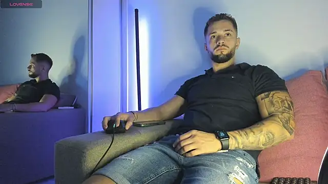 nicholasX1 webcam