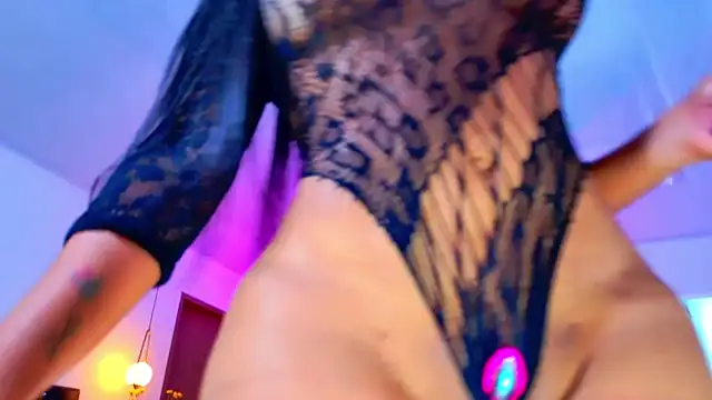 SQUIRT4UMEGAN