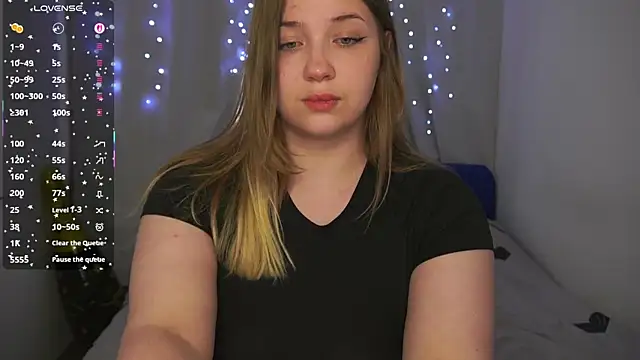 CuteSharloti webcam