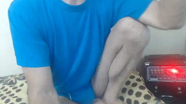 yvesstorm1 webcam