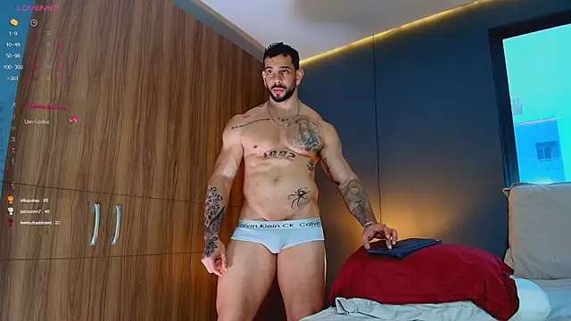 massimo_visconti live cam on StripChat
