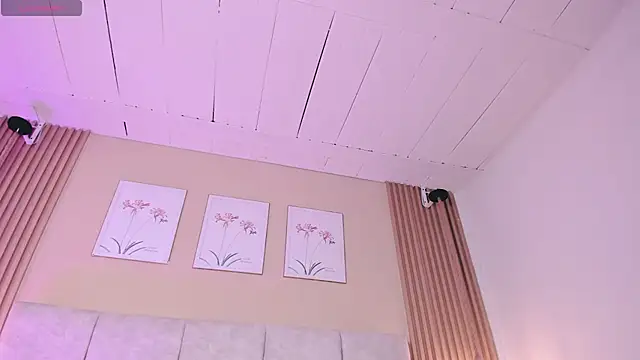 cherlyn_1 live cam on StripChat