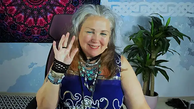 LilaMaharani webcam