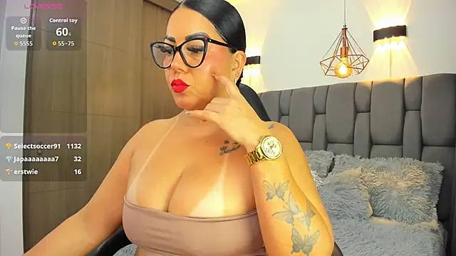 Alanna_19 webcam