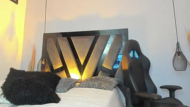 antonella_zapata webcam