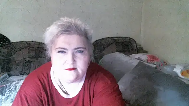 Lana555 live cam on StripChat