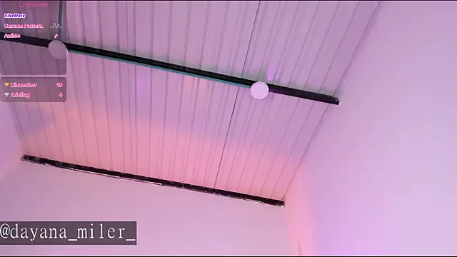 _dayana_miler webcam
