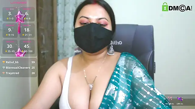 SassyWildCouple webcam