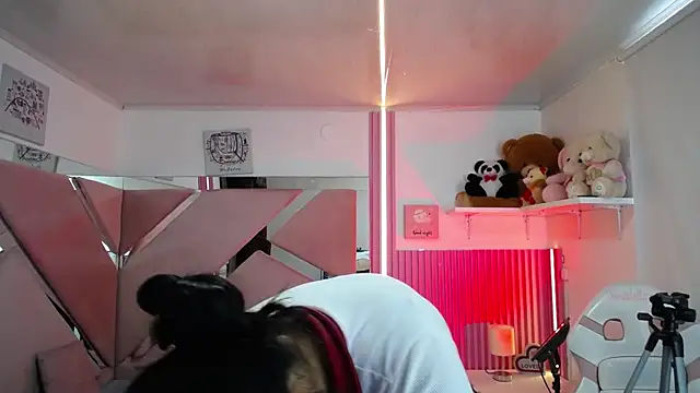 Mia_garcia28 live cam on StripChat