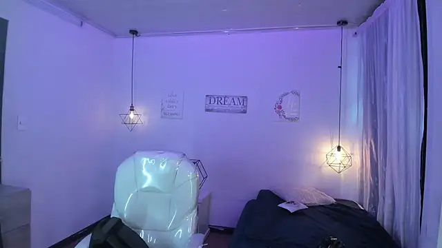 NinaSakura_Eup webcam