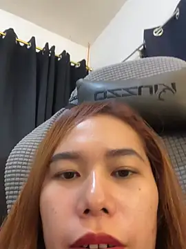 Ladyydomina live cam on StripChat