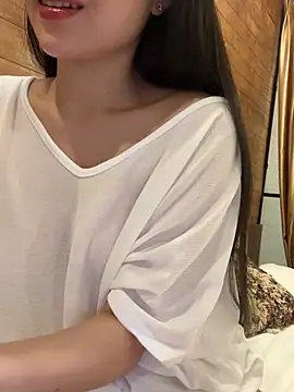 Angela-sexxy live cam on StripChat