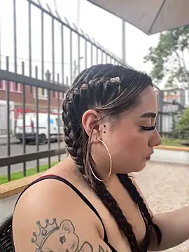 IvySanchez_Pinkk webcam