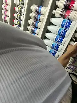 ISABELLA__LUNA webcam