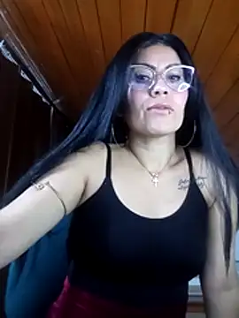 Tania_mature webcam