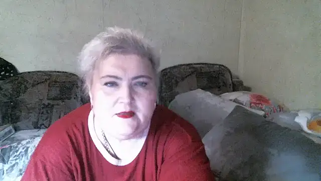 Lana555 live cam on StripChat