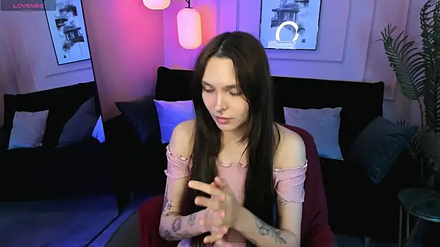 ChloeSunny webcam