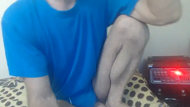 yvesstorm1 webcam
