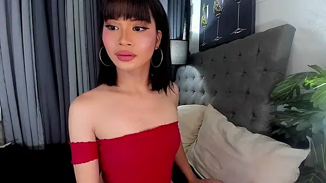 delightfulasianhugecock webcam