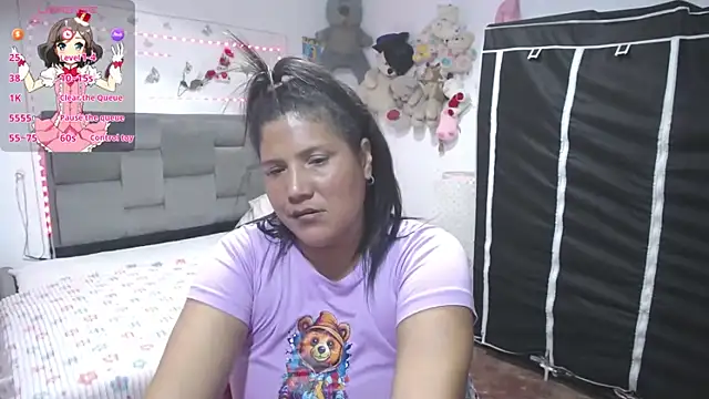Sharloth_milf webcam