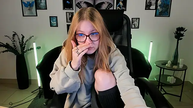 lanafitch webcam