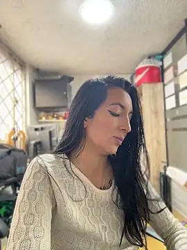 Modella: SALOME_KORLAND