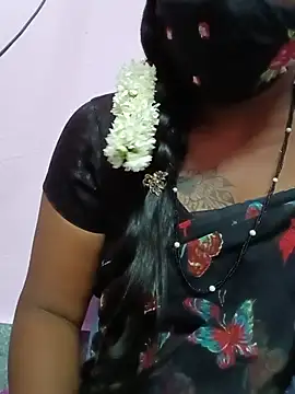 CuteDevilAnu webcam