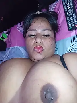 rosenrot07 - RosenRot07's free webcam - UK Sex Cams