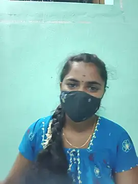 Silent_Girl_Sahana live cam on StripChat