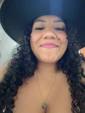 serena_willow webcam