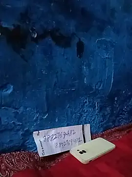 ruchigoutam live cam on StripChat