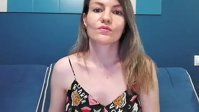 Margarett live cam on StripChat