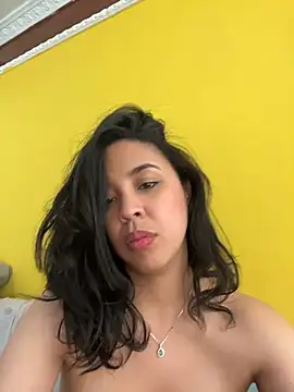 Esmerald_1111 live cam on StripChat