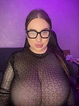GabiBoobs live cam on StripChat