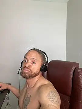 Fathero1time live cam on StripChat
