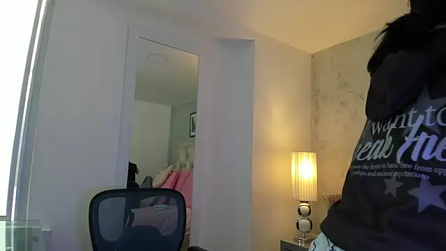 Megan_fenix webcam