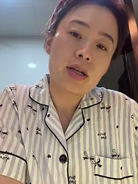 saozi666 live cam on StripChat