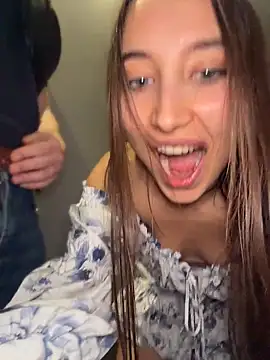 ICrazyOneIRL webcam