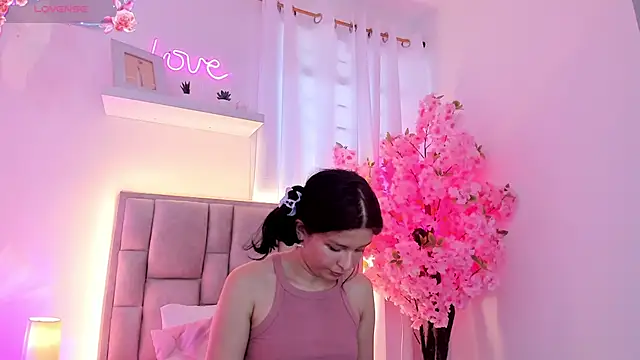 Dana_grey_ webcam