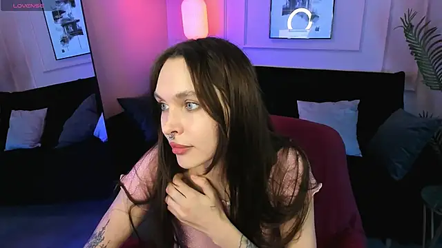 ChloeSunny webcam
