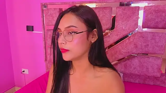 alisa_ousen webcam