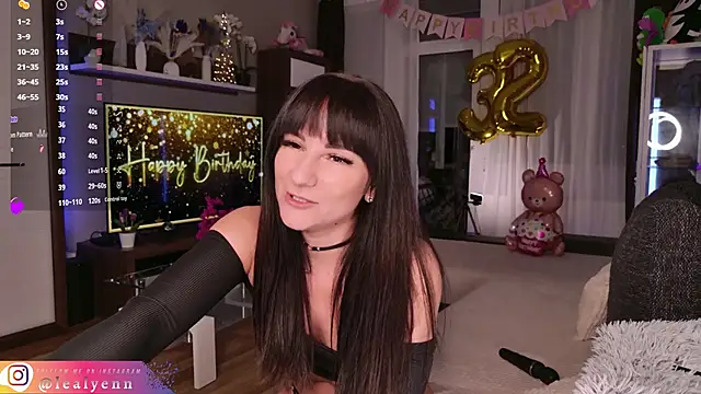 LeaLyenn webcam