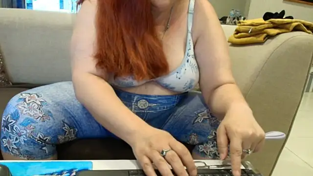 HotBiPaar live cam on StripChat