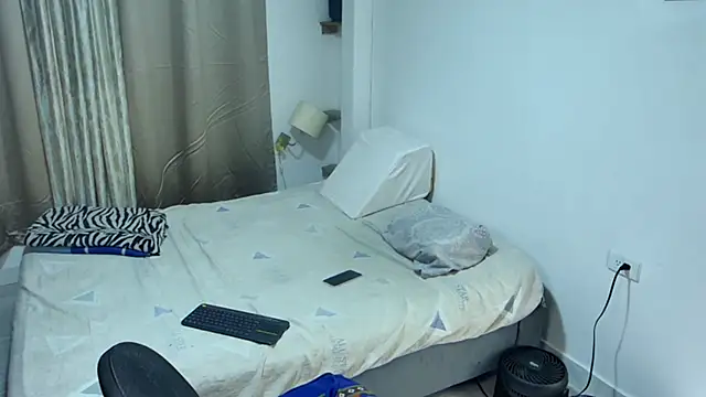 Jhon_wich live cam on StripChat