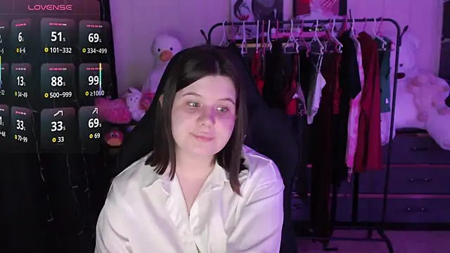 AmyVibess live cam on StripChat